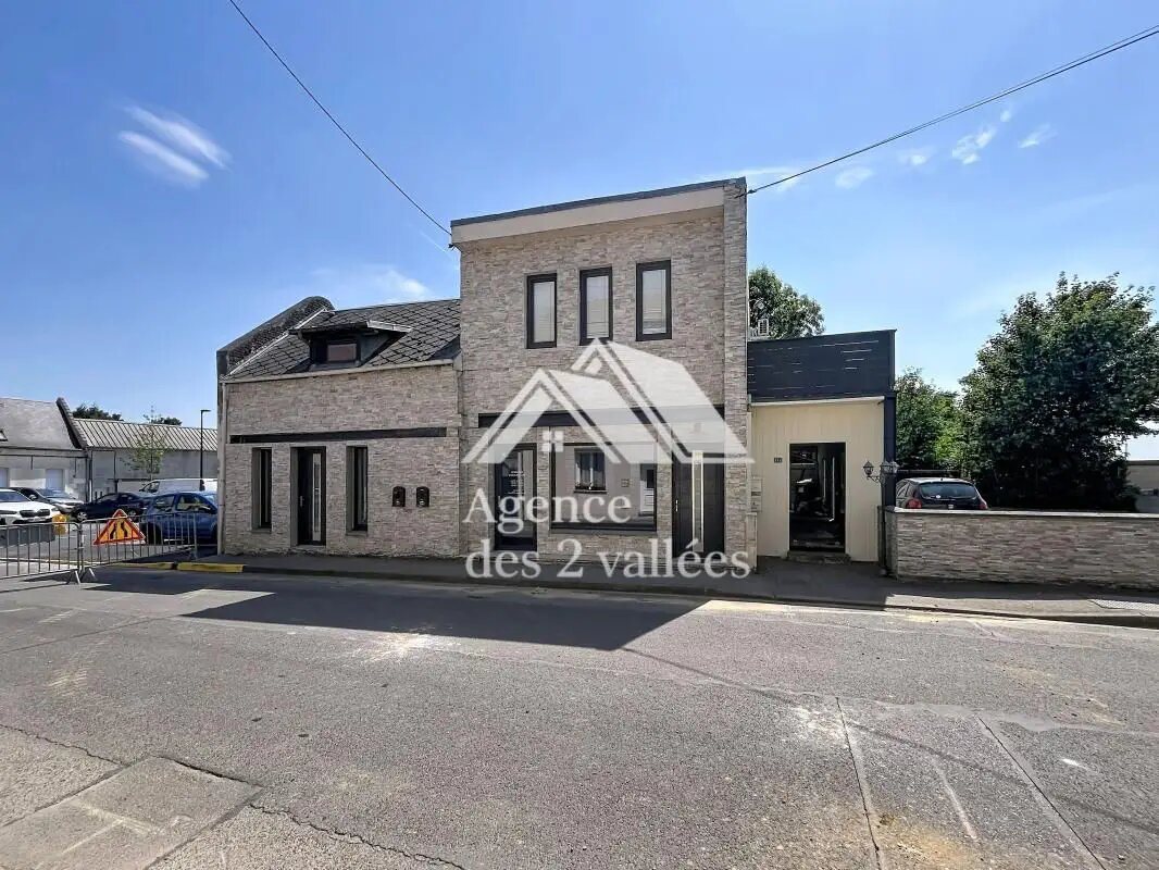 Maison à vendre, 244m², Nesle