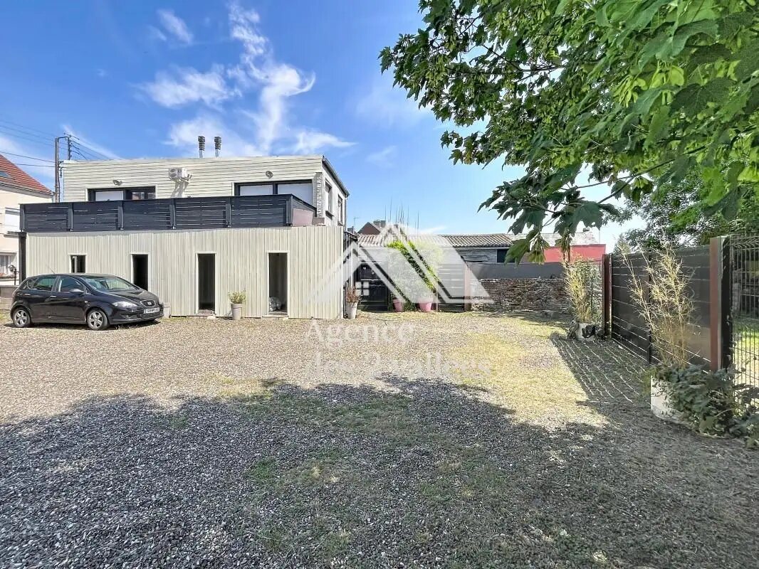 Maison à vendre, 244m², Nesle
