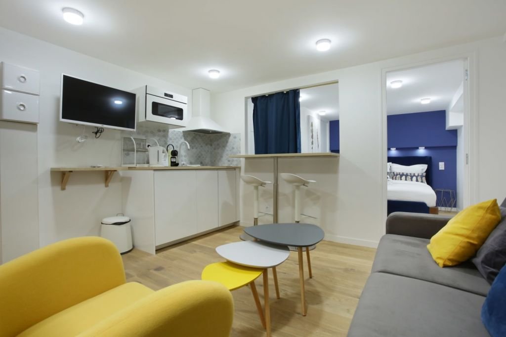 Maison à louer, 2m², Paris 2ème