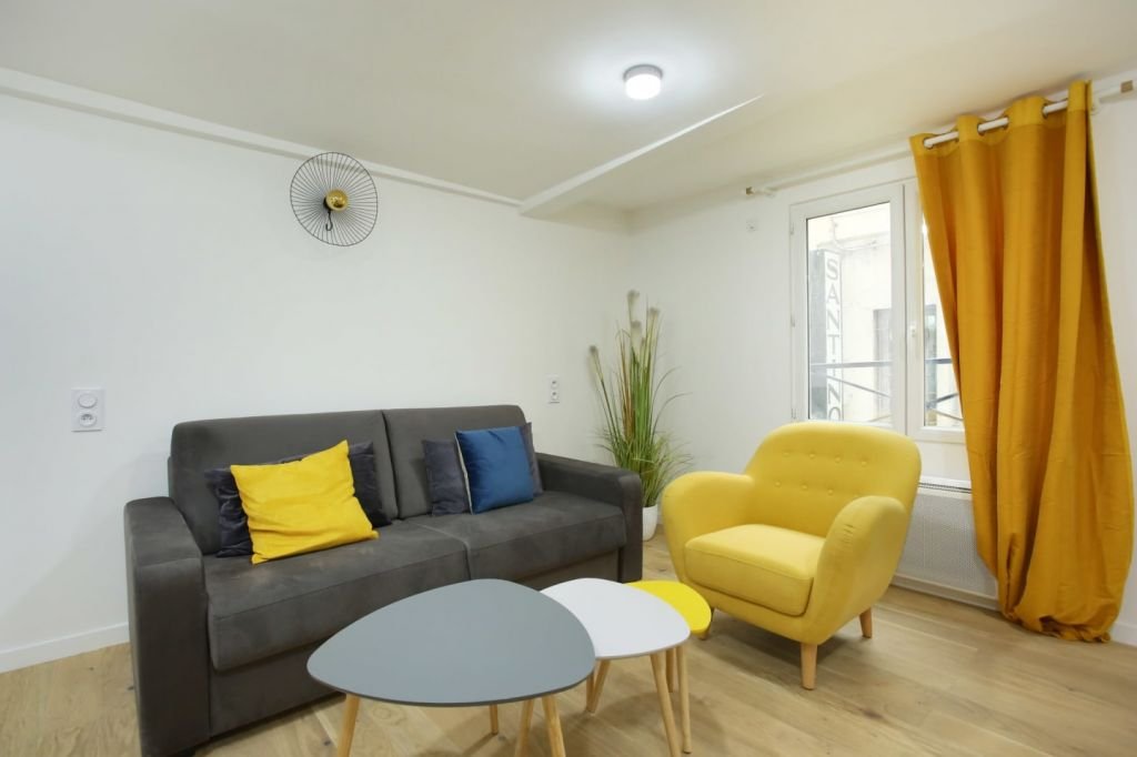 Maison à louer, 2m², Paris 2ème