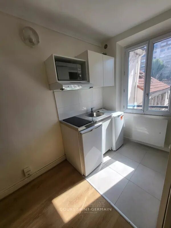 Appartement à louer, 11m², Paris 19ème