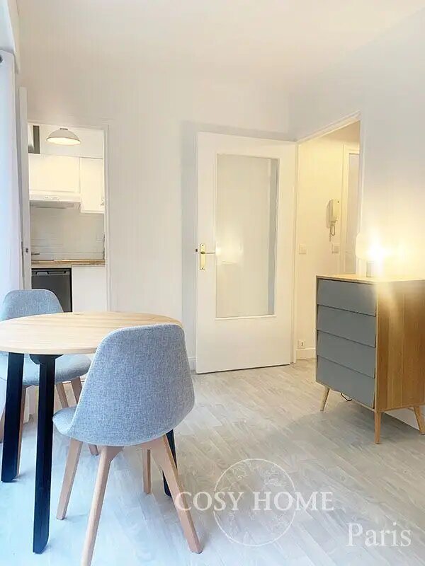 Appartement à louer, 24m², Paris 15ème