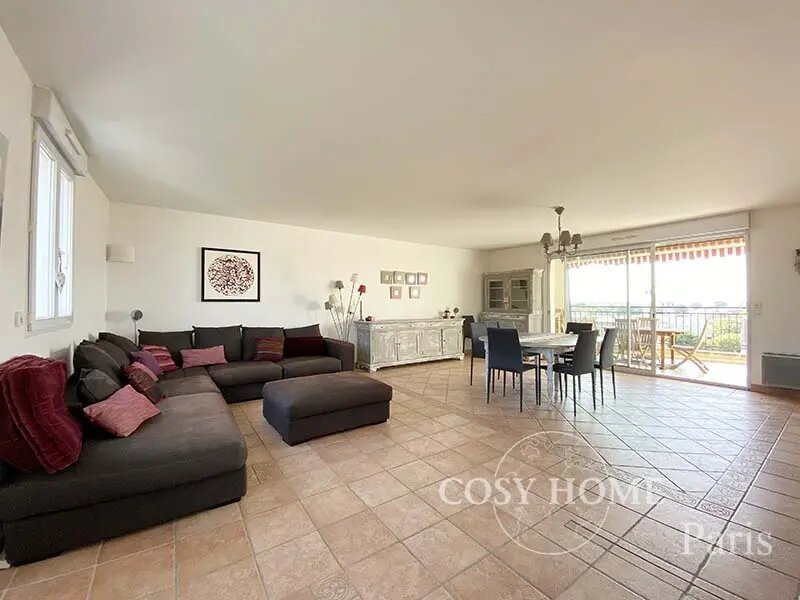 Appartement à louer, 175m², Saint-Maur-des-Fossés