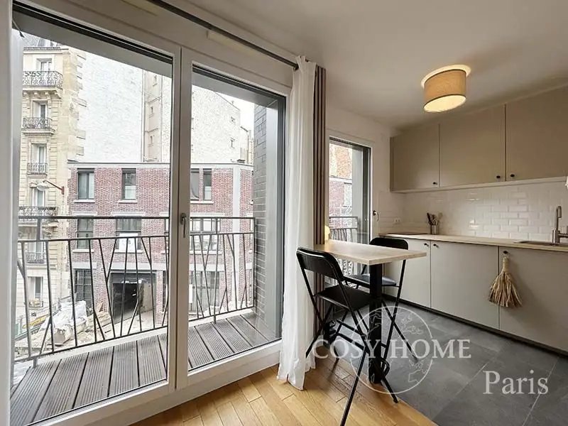 Appartement à louer, 25m², Paris 18ème