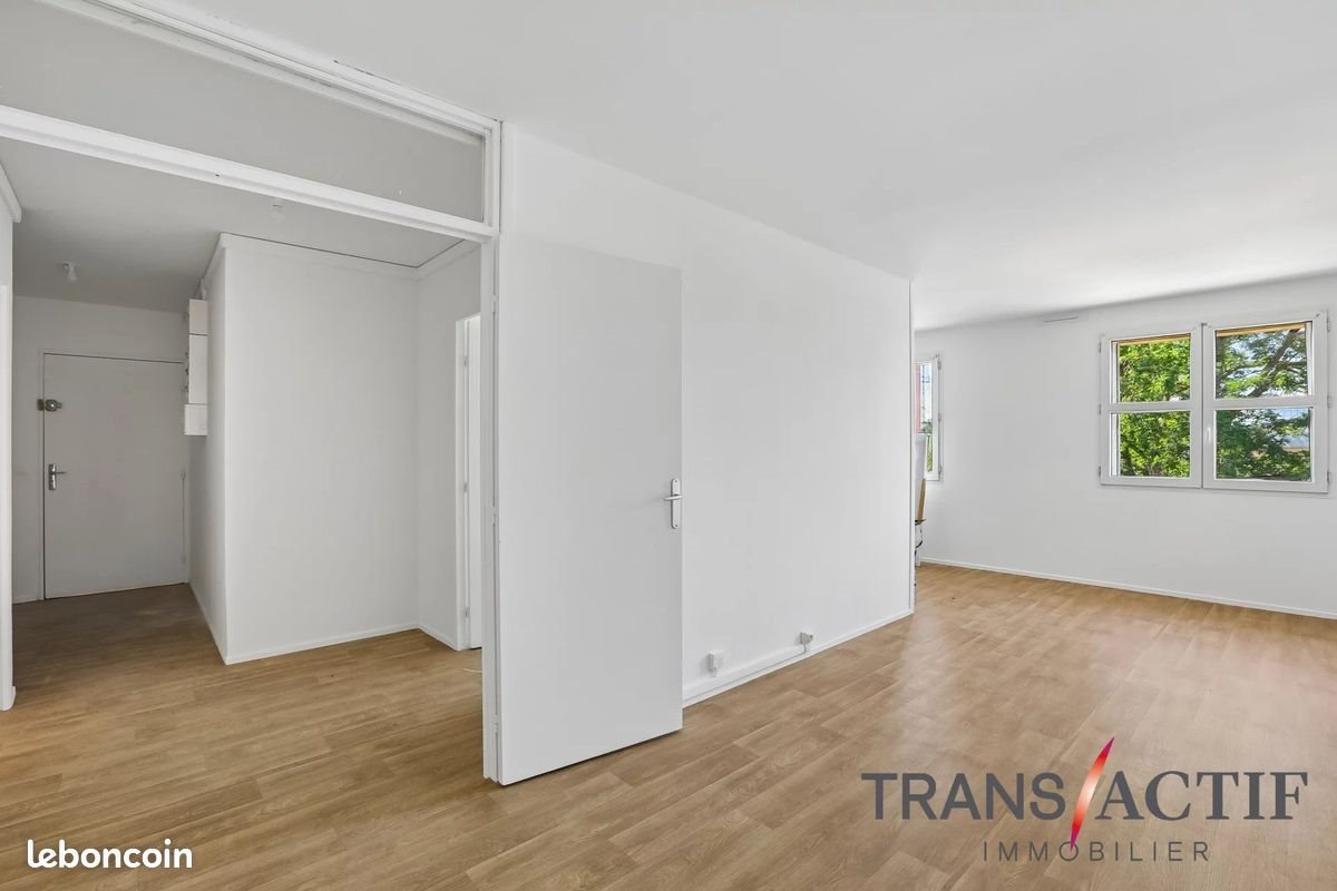 Appartement à vendre, 75m², Courcouronnes