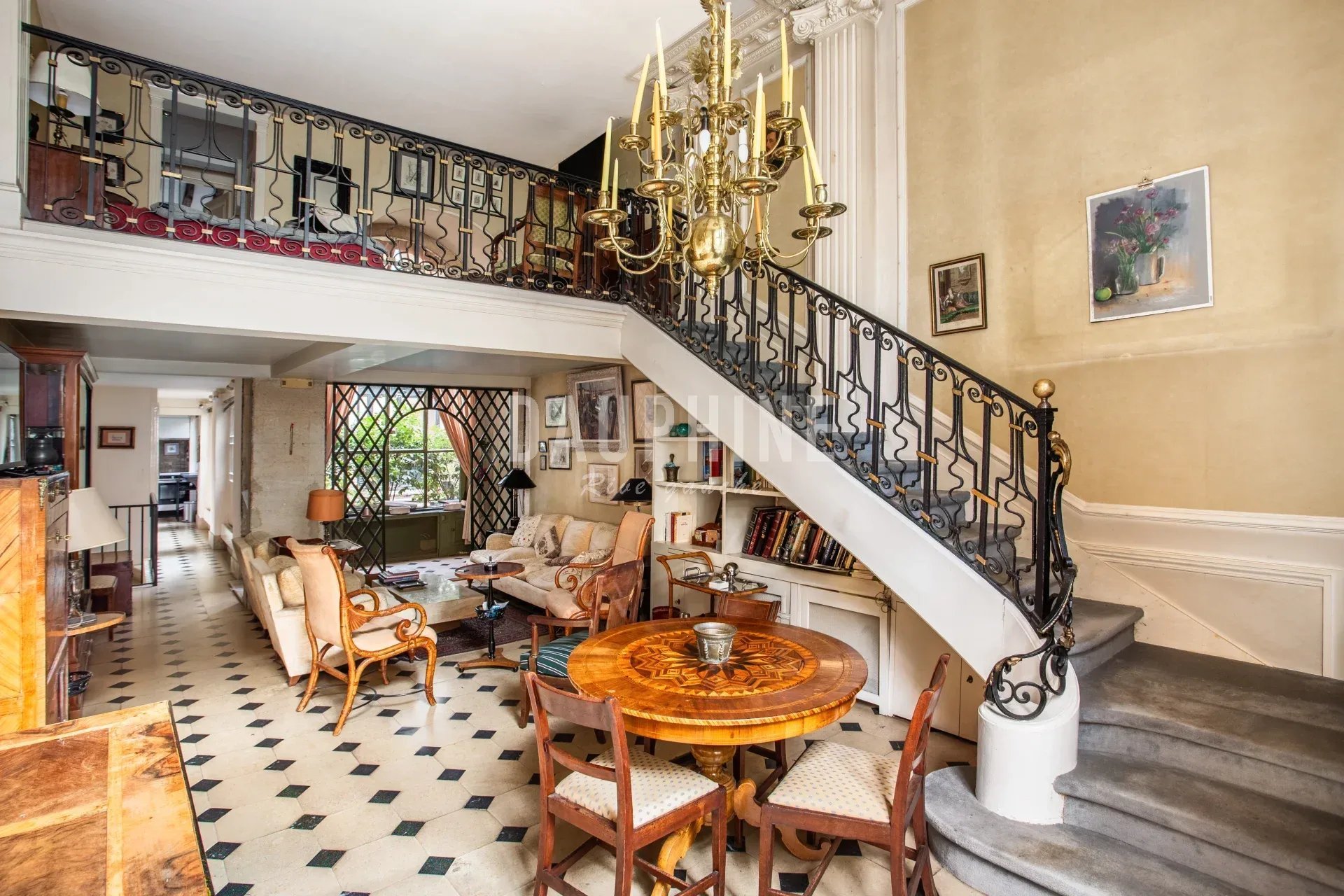 Maison à vendre, 3m², Paris 6ème