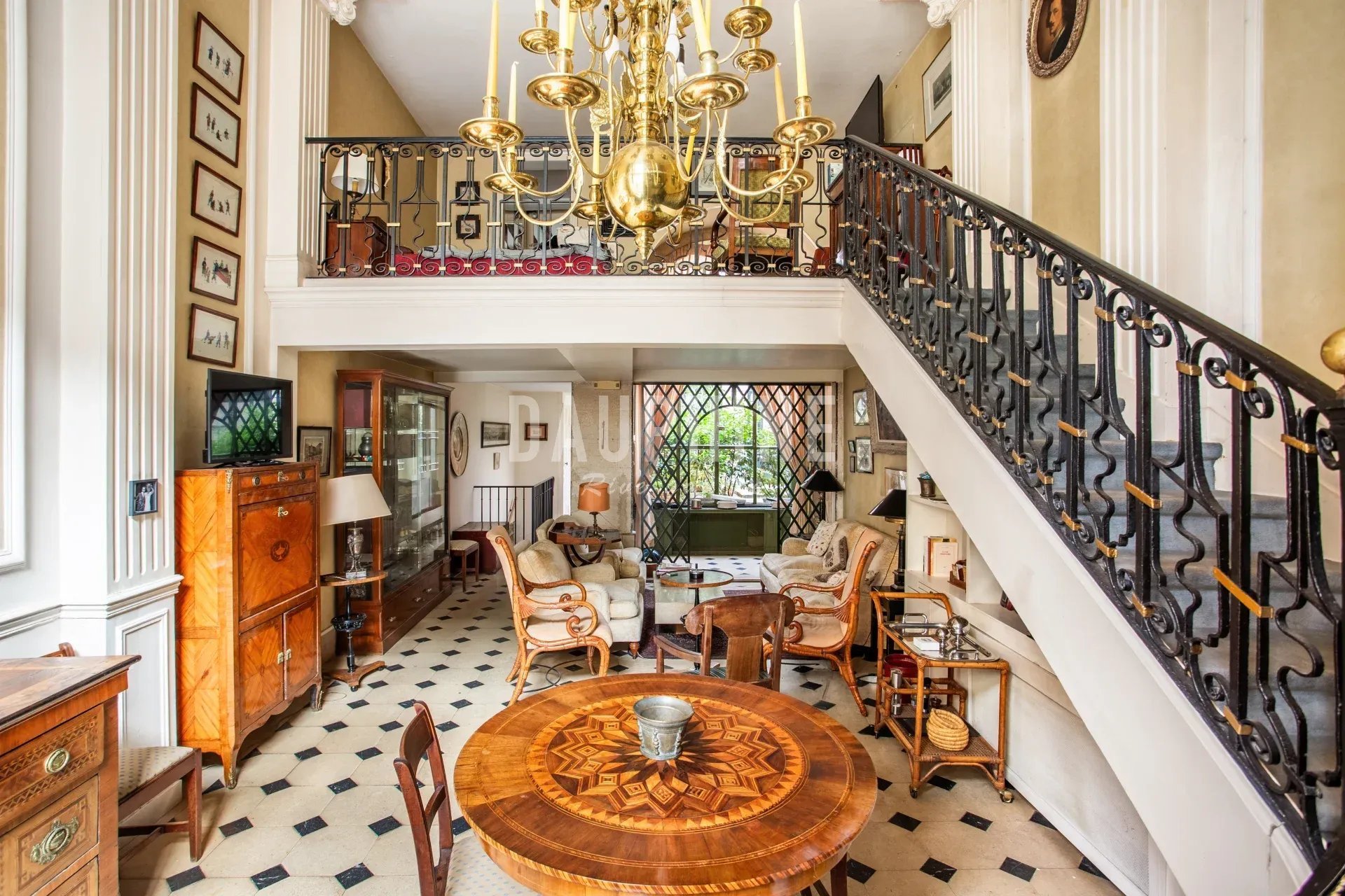 Maison à vendre, 3m², Paris 6ème