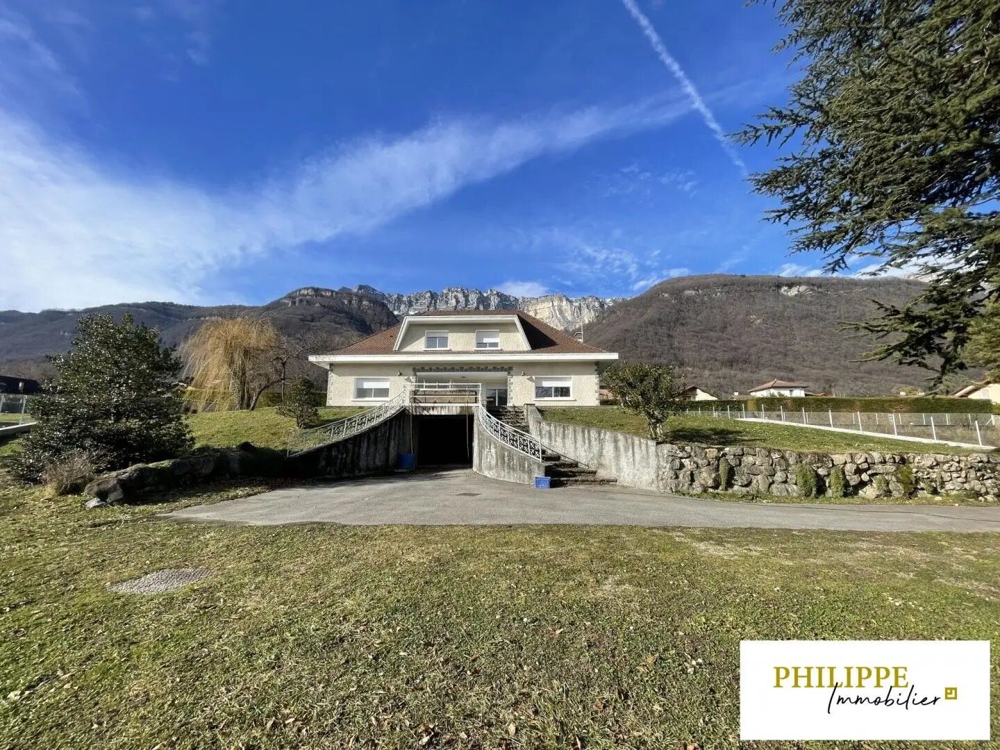 Maison à louer, 175m², Saint-Vincent-de-Mercuze