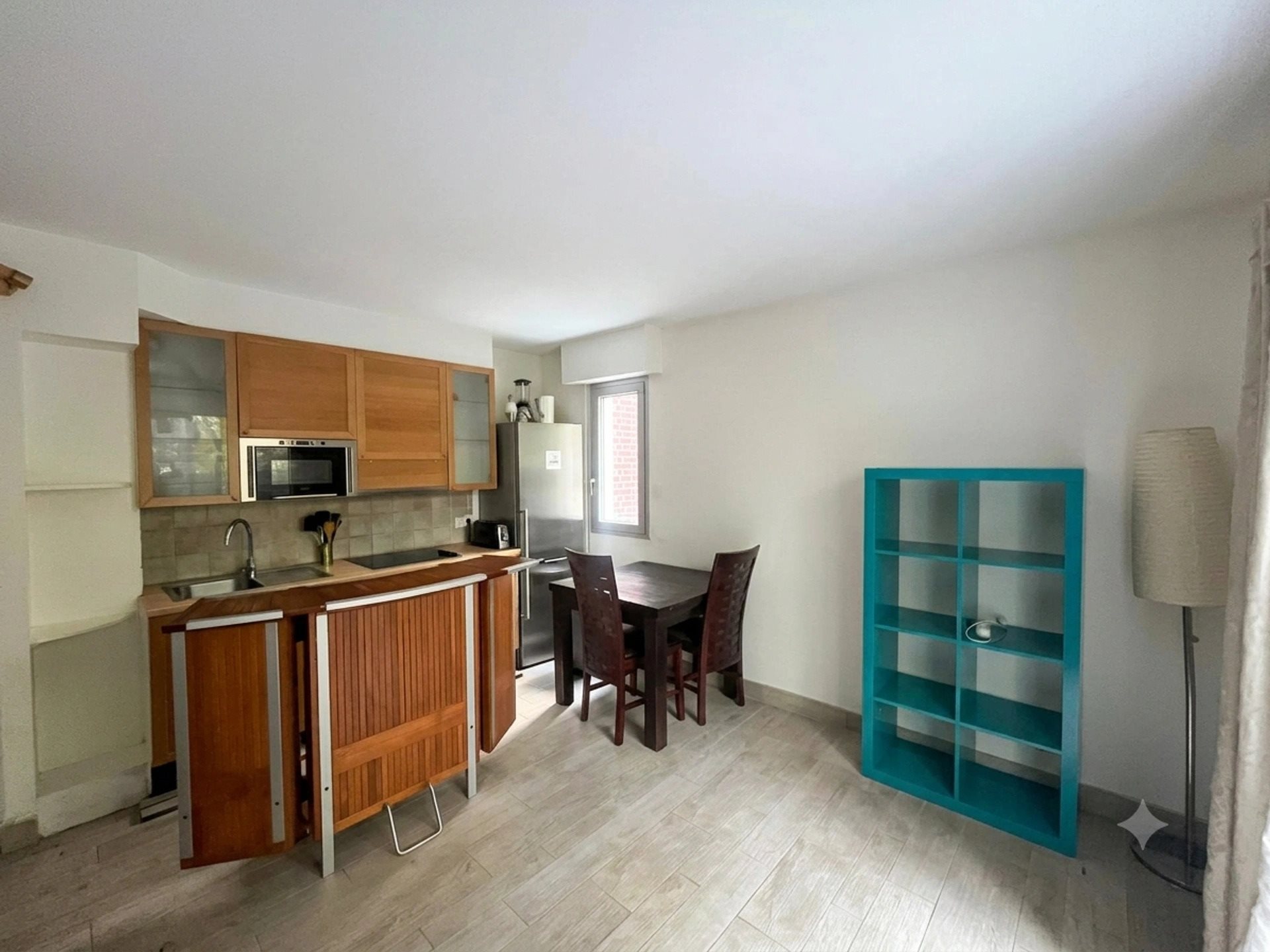 Appartement à louer, 24m², Paris 18ème