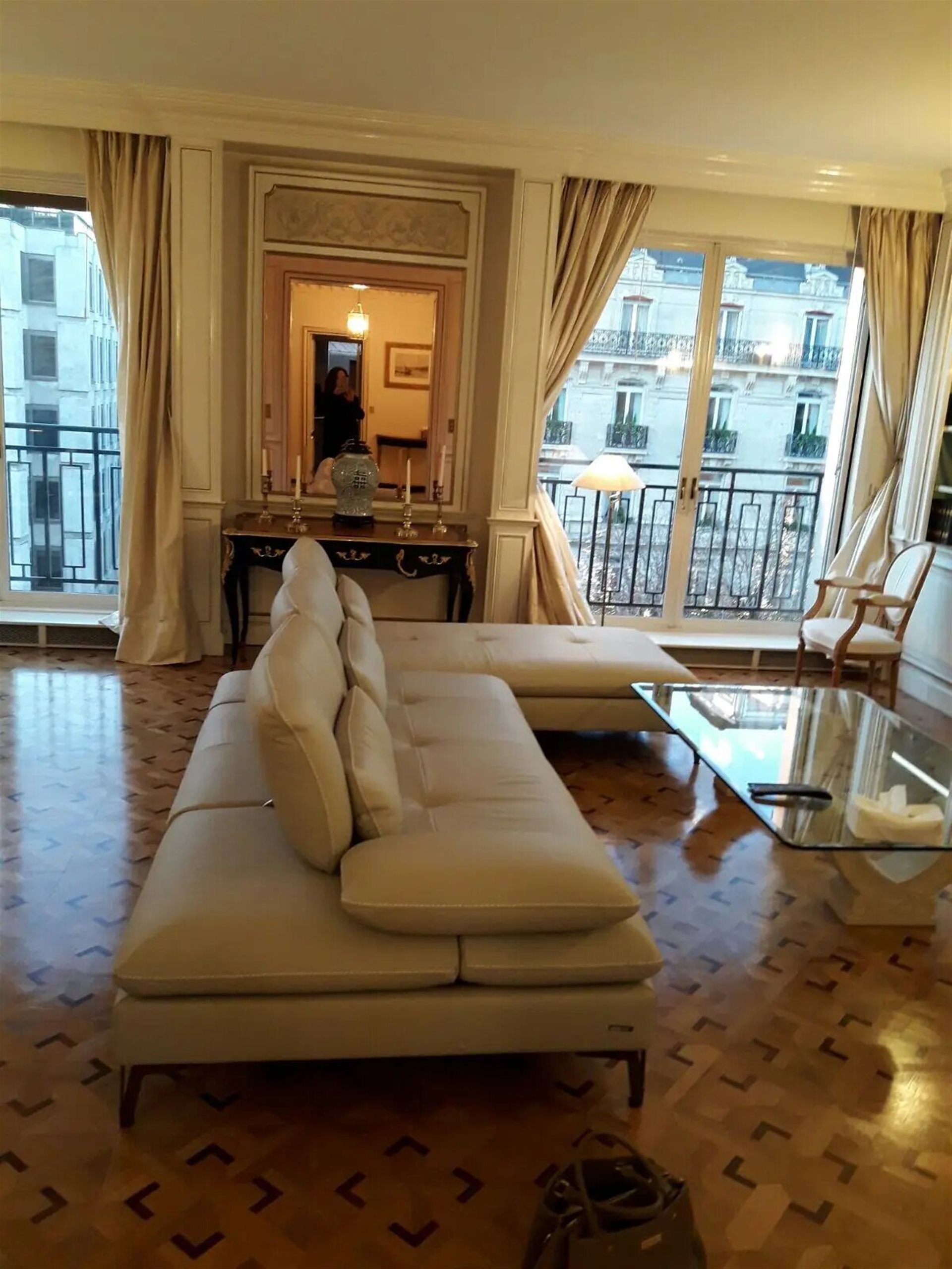 Appartement à louer, 170m², Paris 8ème