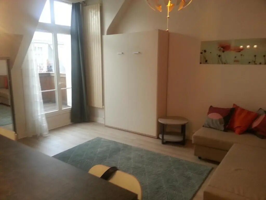 Appartement à louer, 30m², Paris 8ème