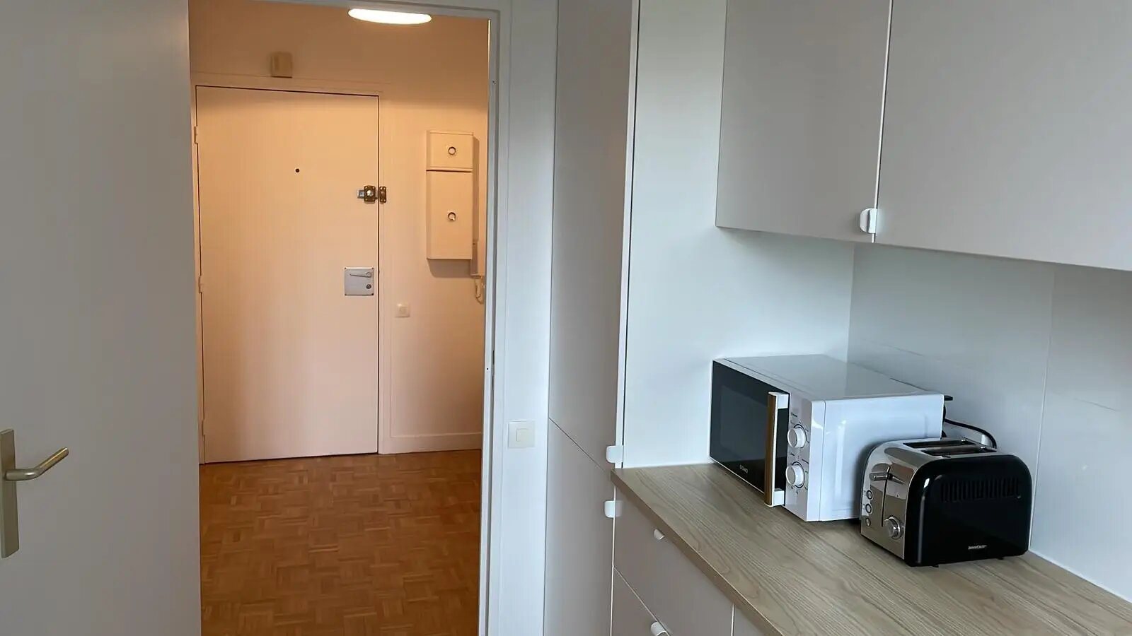 Appartement à louer, 67m², Courbevoie