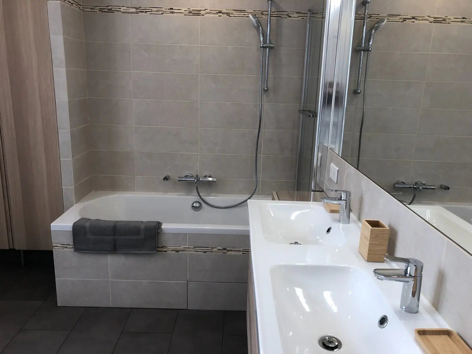 Appartement à louer, 145m², Paris 10ème