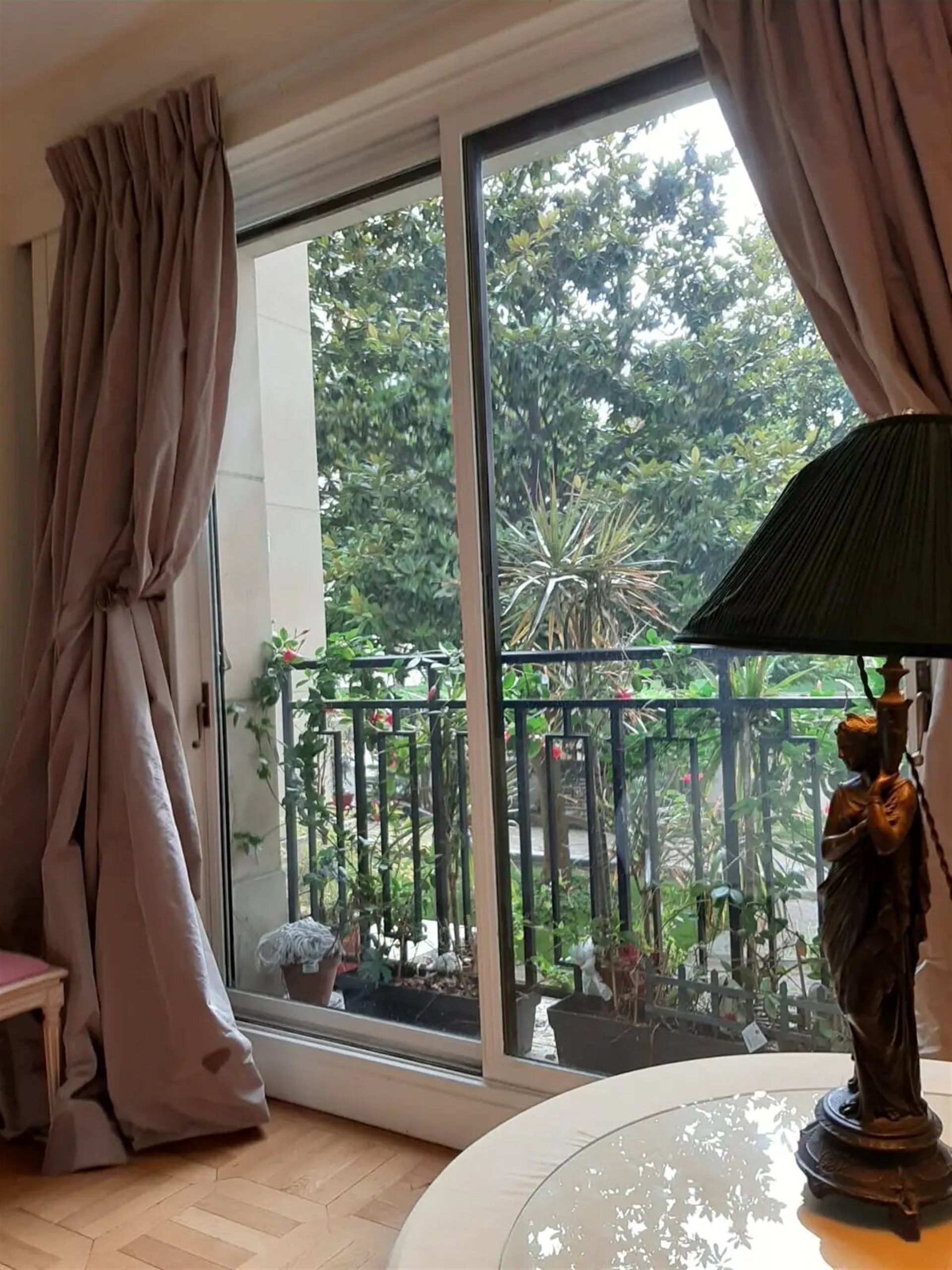 Appartement à louer, 70m², Paris 8ème