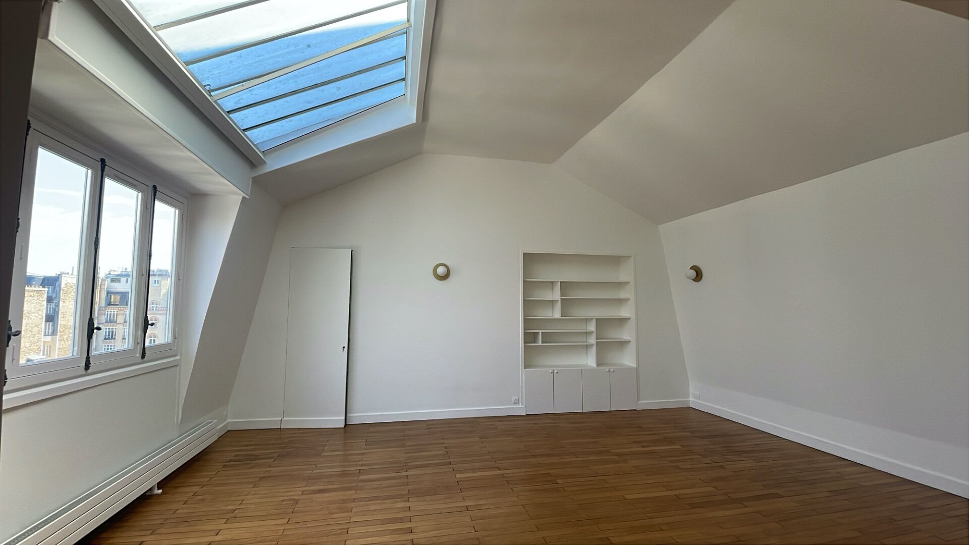 Appartement à louer, 82m², Paris 8ème
