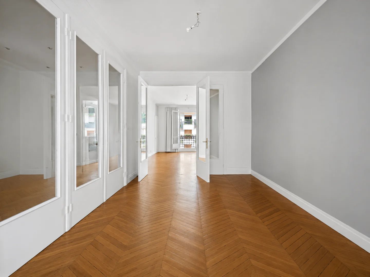 Appartement à louer, 206m², Paris 16ème