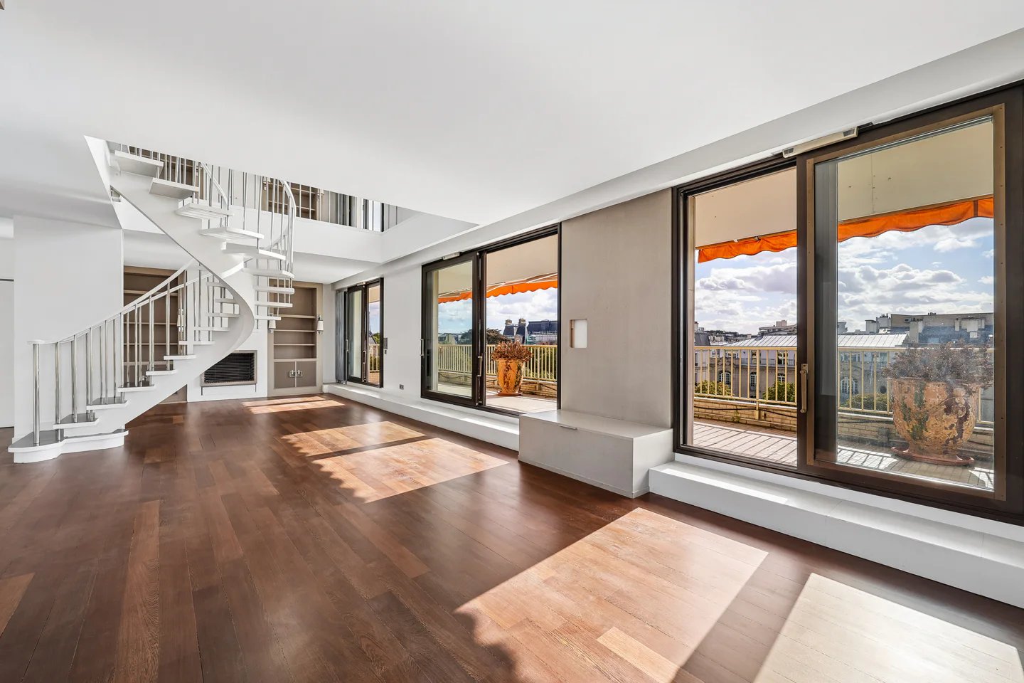 Appartement à louer, 207m², Neuilly-sur-Seine