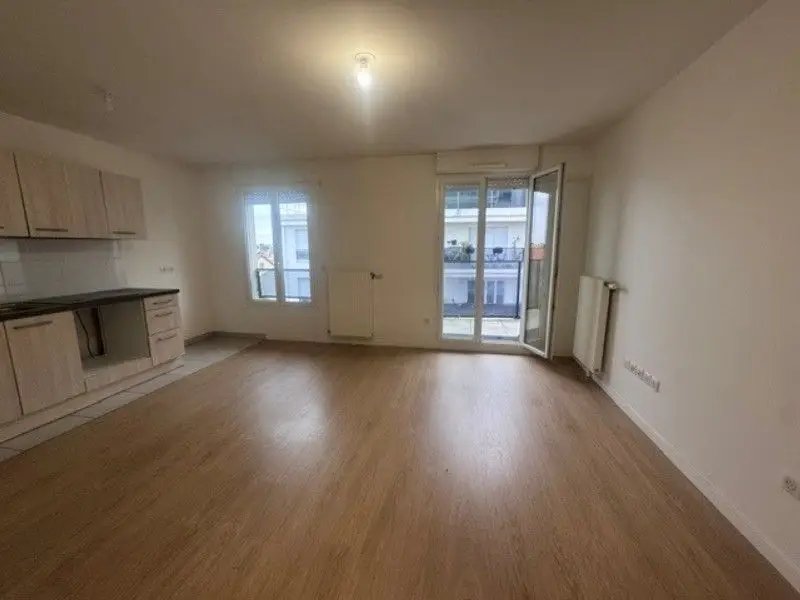 Appartement à louer, 45m², Drancy