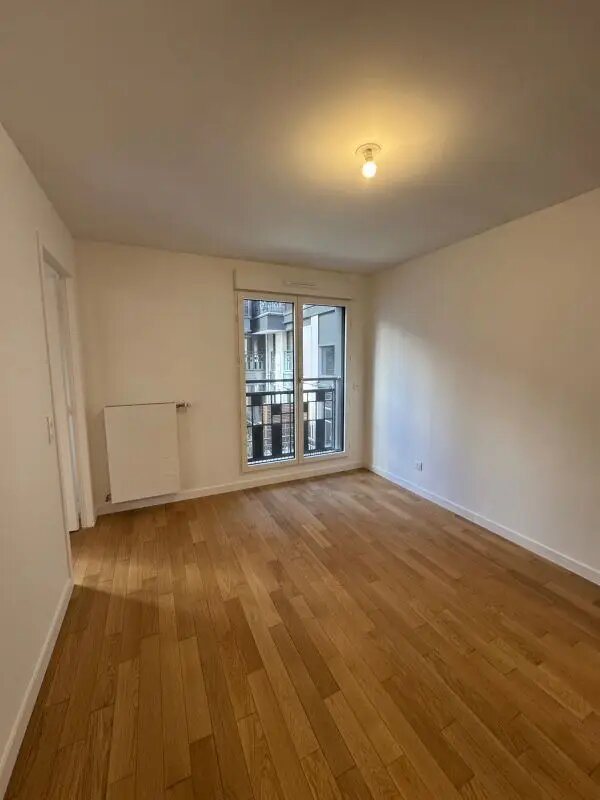 Appartement à louer, 59m², Courbevoie