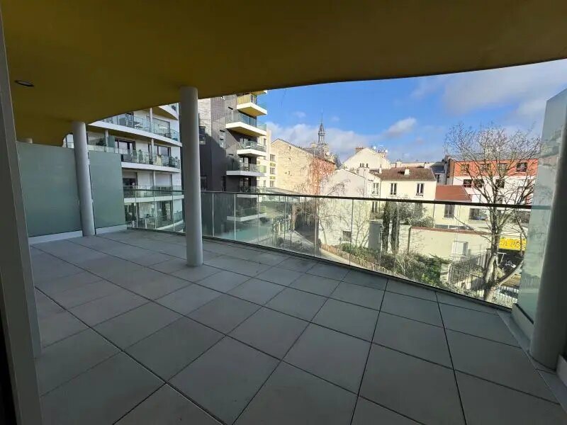 Appartement à louer, 103m², Suresnes