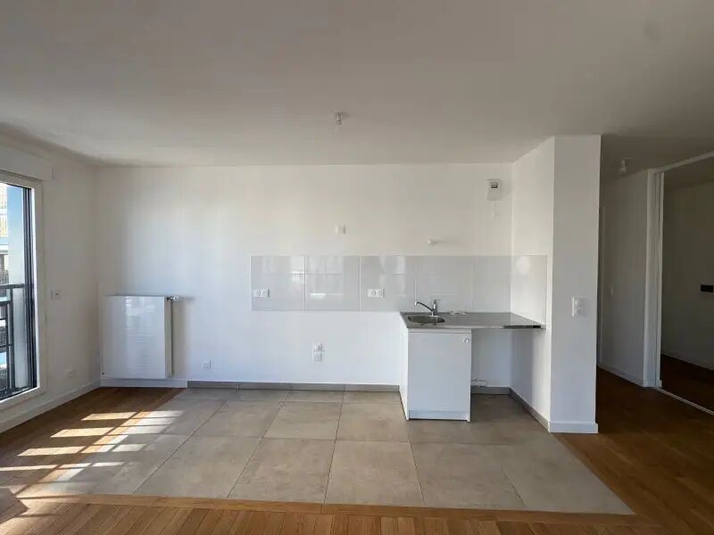 Appartement à louer, 81m², Courbevoie