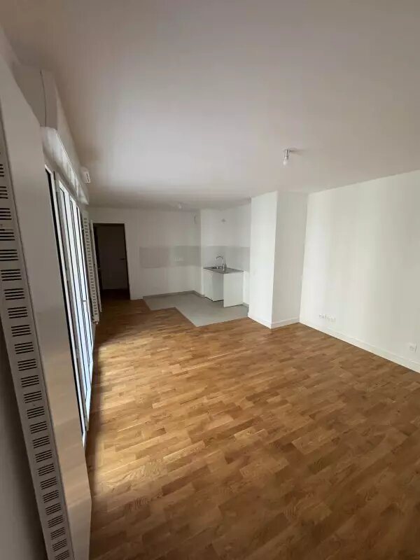 Appartement à louer, 97m², Clichy