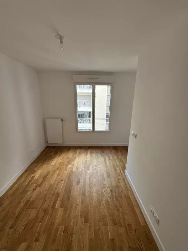 Appartement à louer, 97m², Clichy