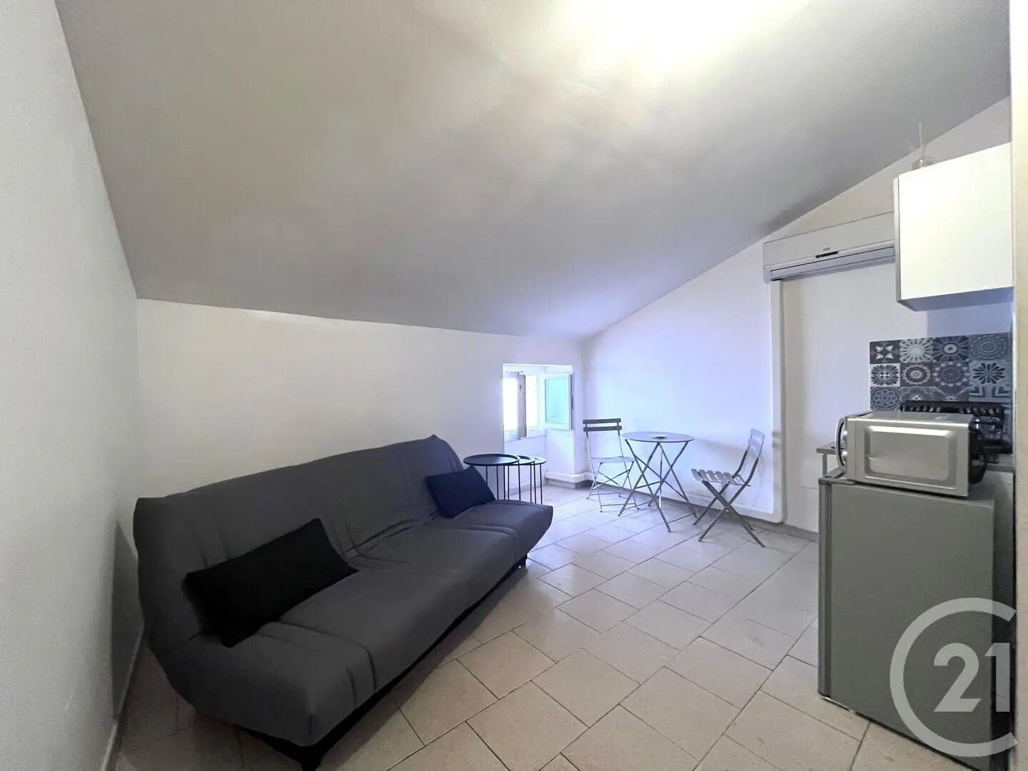 Appartement à louer, 17m², Ajaccio