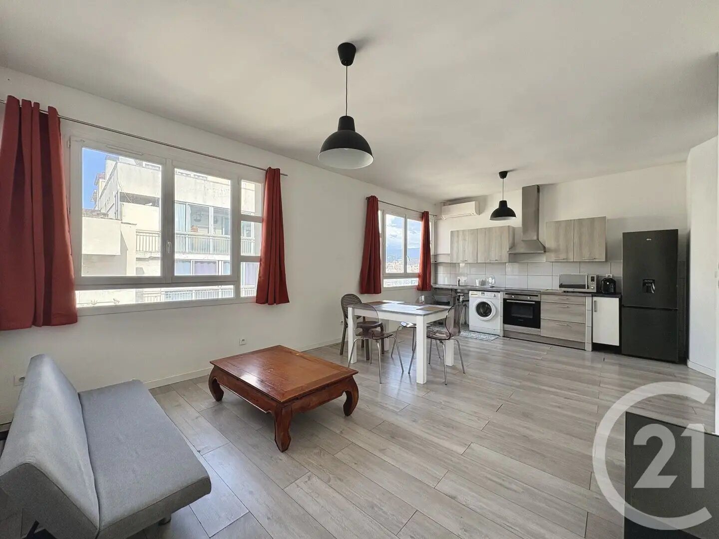 Appartement à louer, 68m², Ajaccio