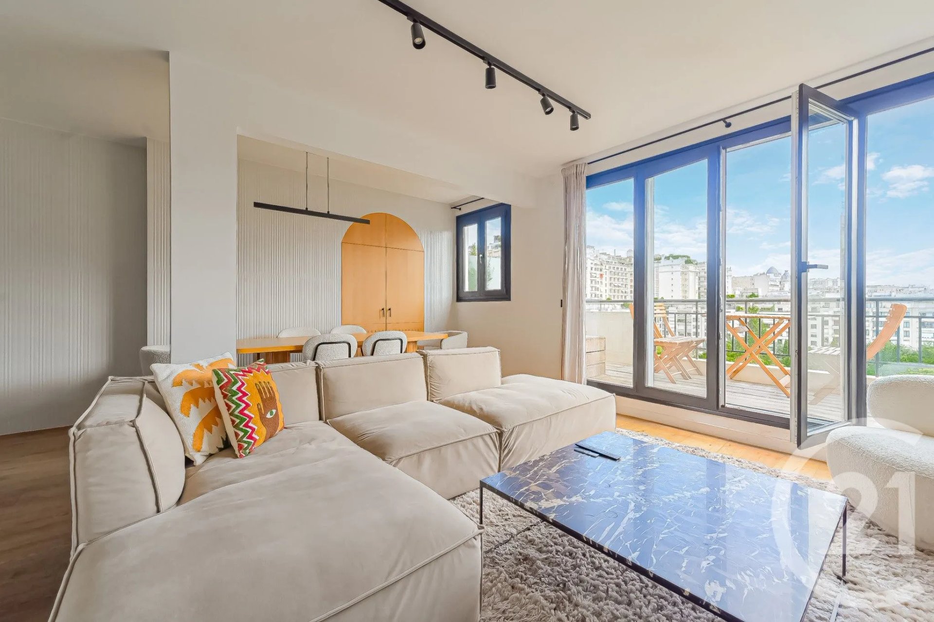 Appartement à louer, 77m², Paris 16ème