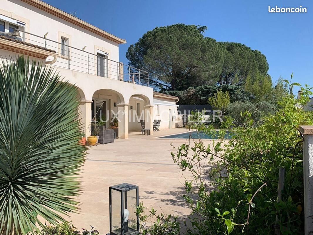 Maison à vendre, 250m², Beaucaire