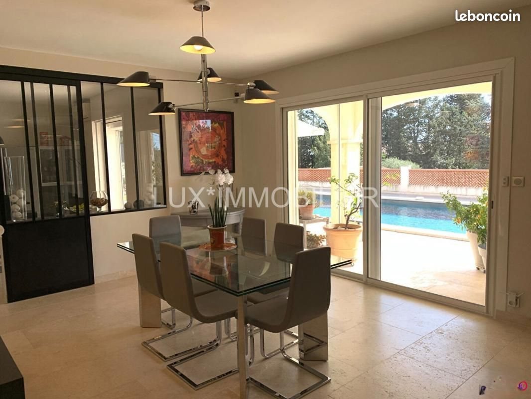 Maison à vendre, 250m², Beaucaire
