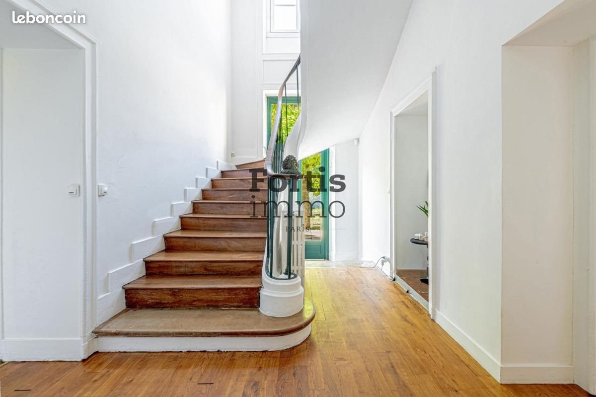 Maison à vendre, 375m², Villeneuve-sur-Yonne