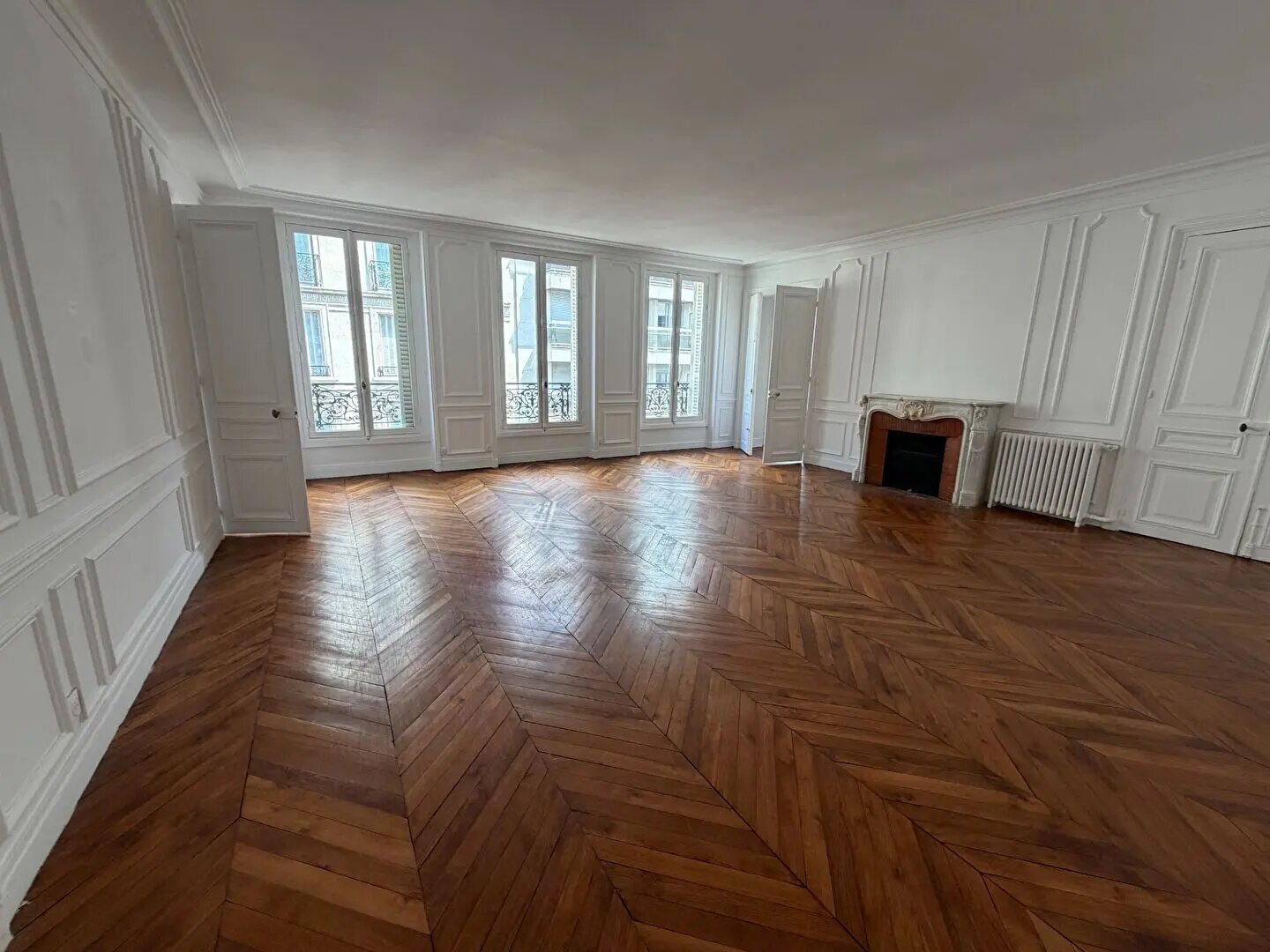 Appartement à louer, 149m², Paris 8ème