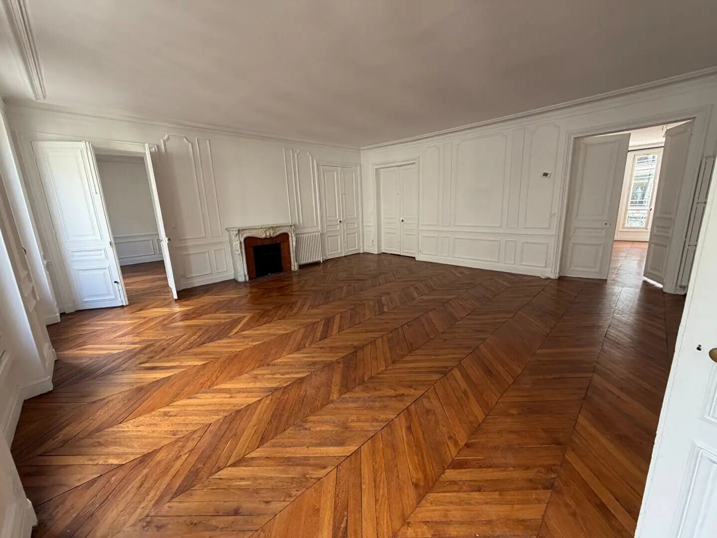 Appartement à louer, 149m², Paris 8ème
