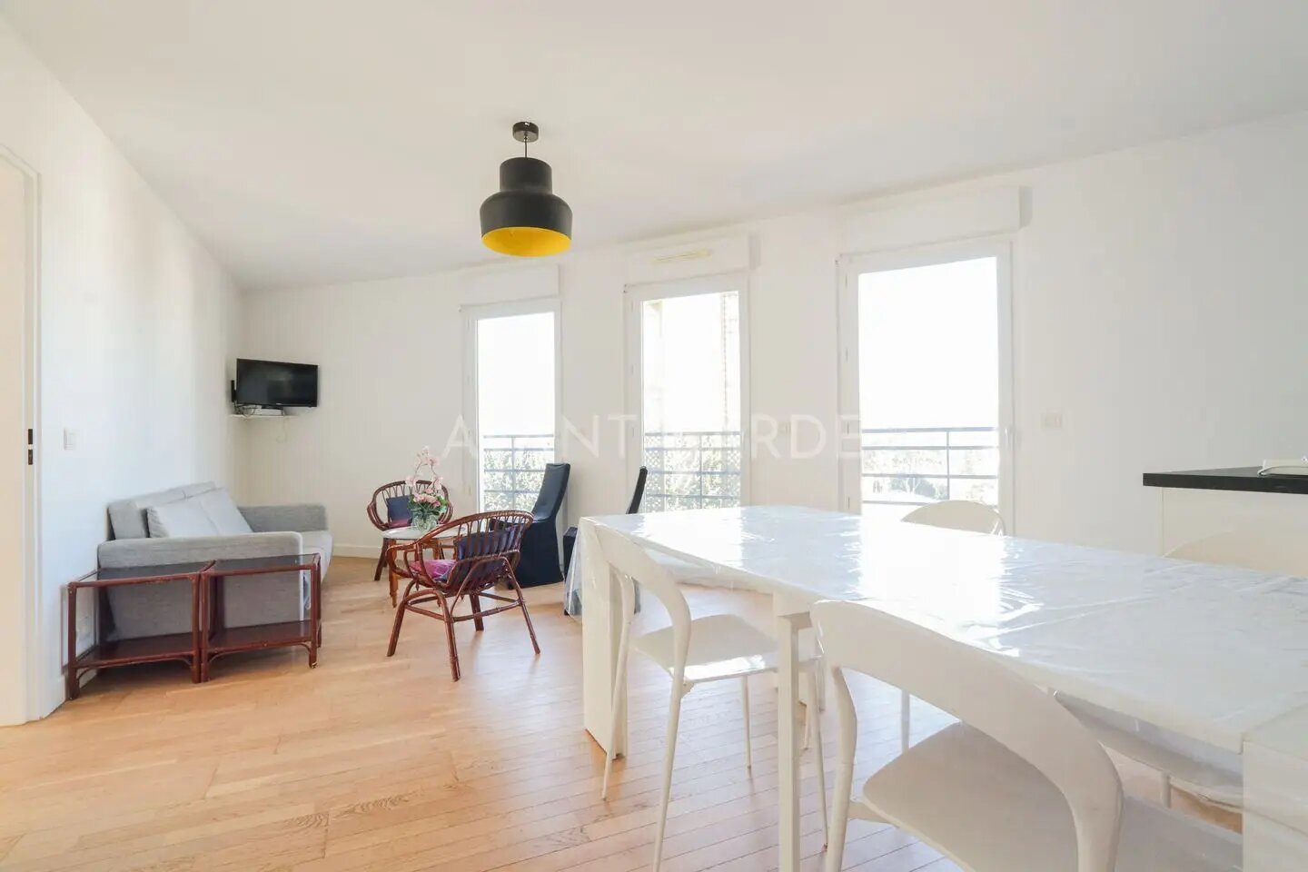 Appartement à louer, 72m², Issy-les-Moulineaux