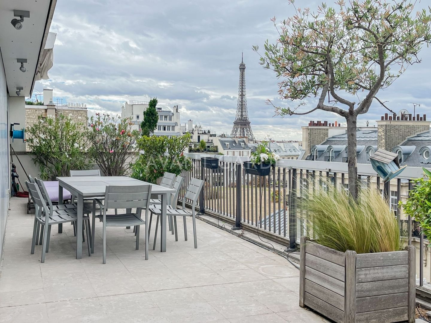 Maison à louer, 120m², Paris 16ème