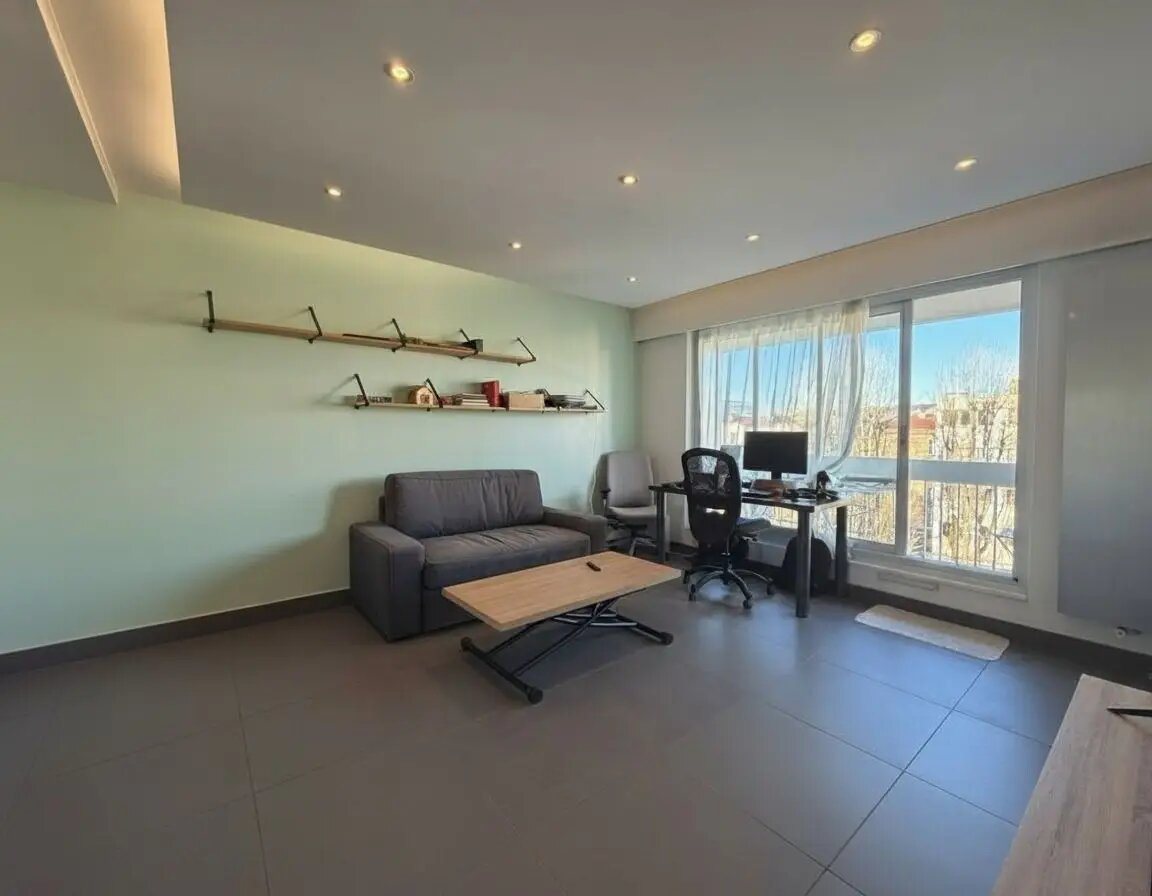 Appartement à louer, 40m², Boulogne-Billancourt