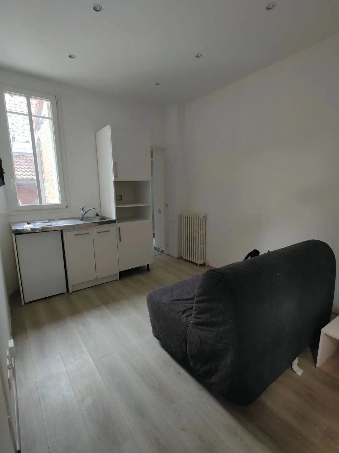 Appartement à louer, 16m², Courbevoie