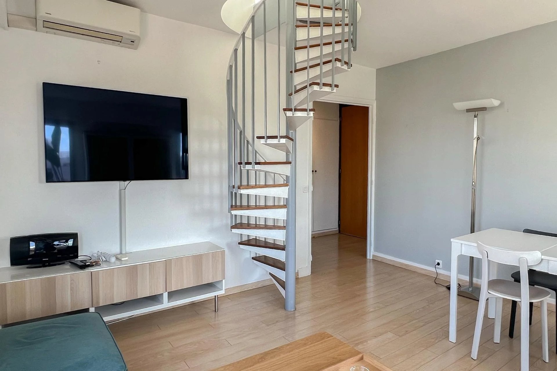 Appartement à louer, 72m², Neuilly-sur-Seine