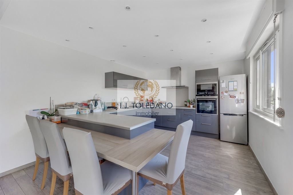 Appartement à vendre, 90m², Neuilly-sur-Seine