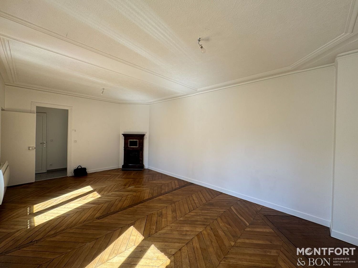 Appartement à louer, 47m², Boulogne-Billancourt