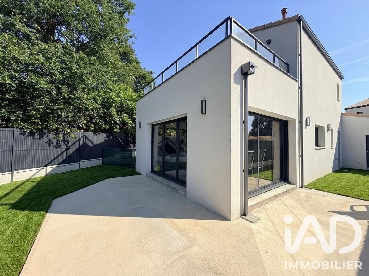 Maison à vendre, 105m², Sainte-Pazanne