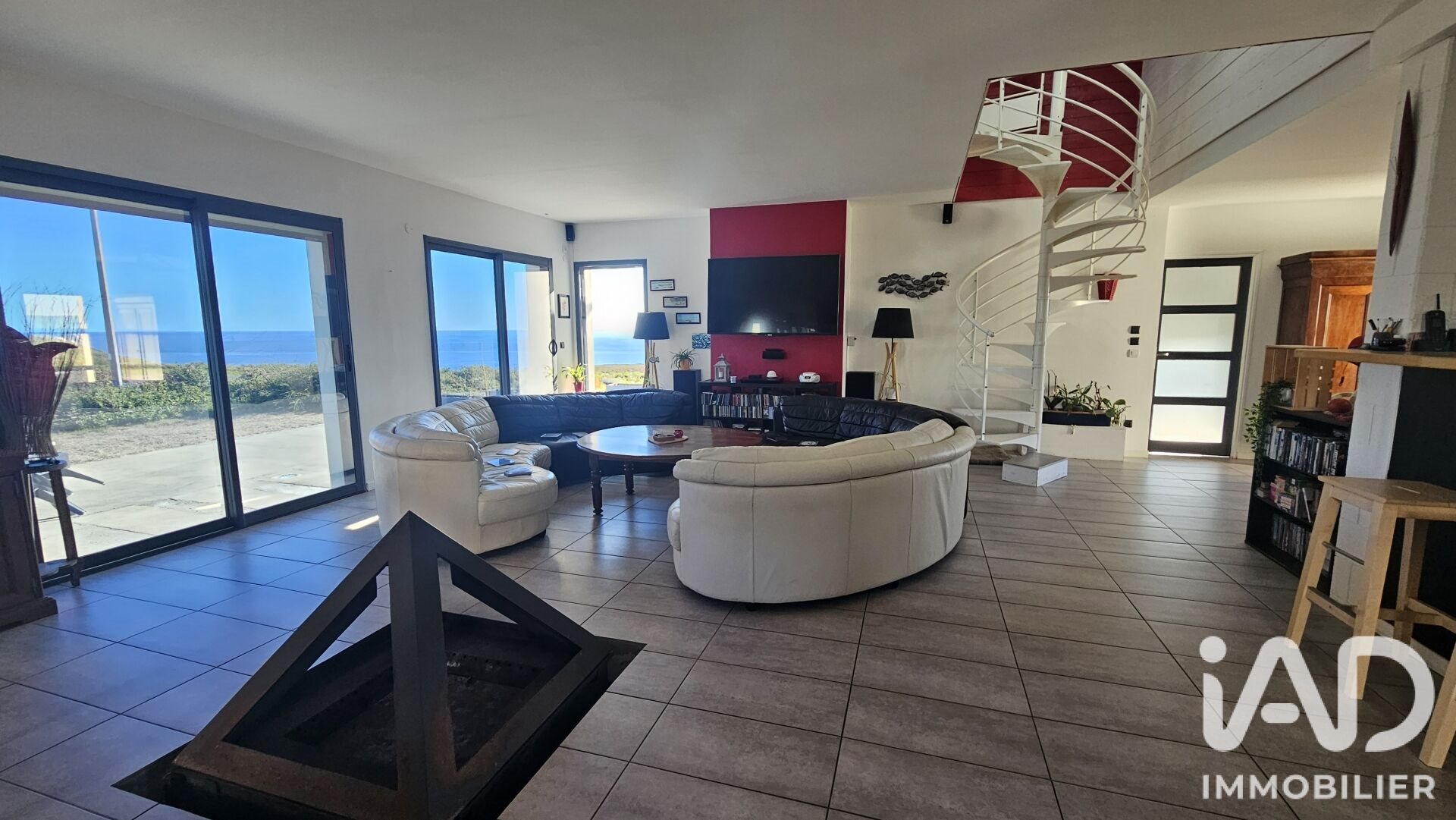 Maison à vendre, 355m², Plogoff