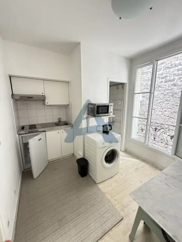 Appartement à louer, 21m², Paris 7ème