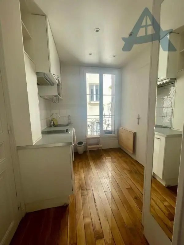 Appartement à louer, 22m², Paris 7ème