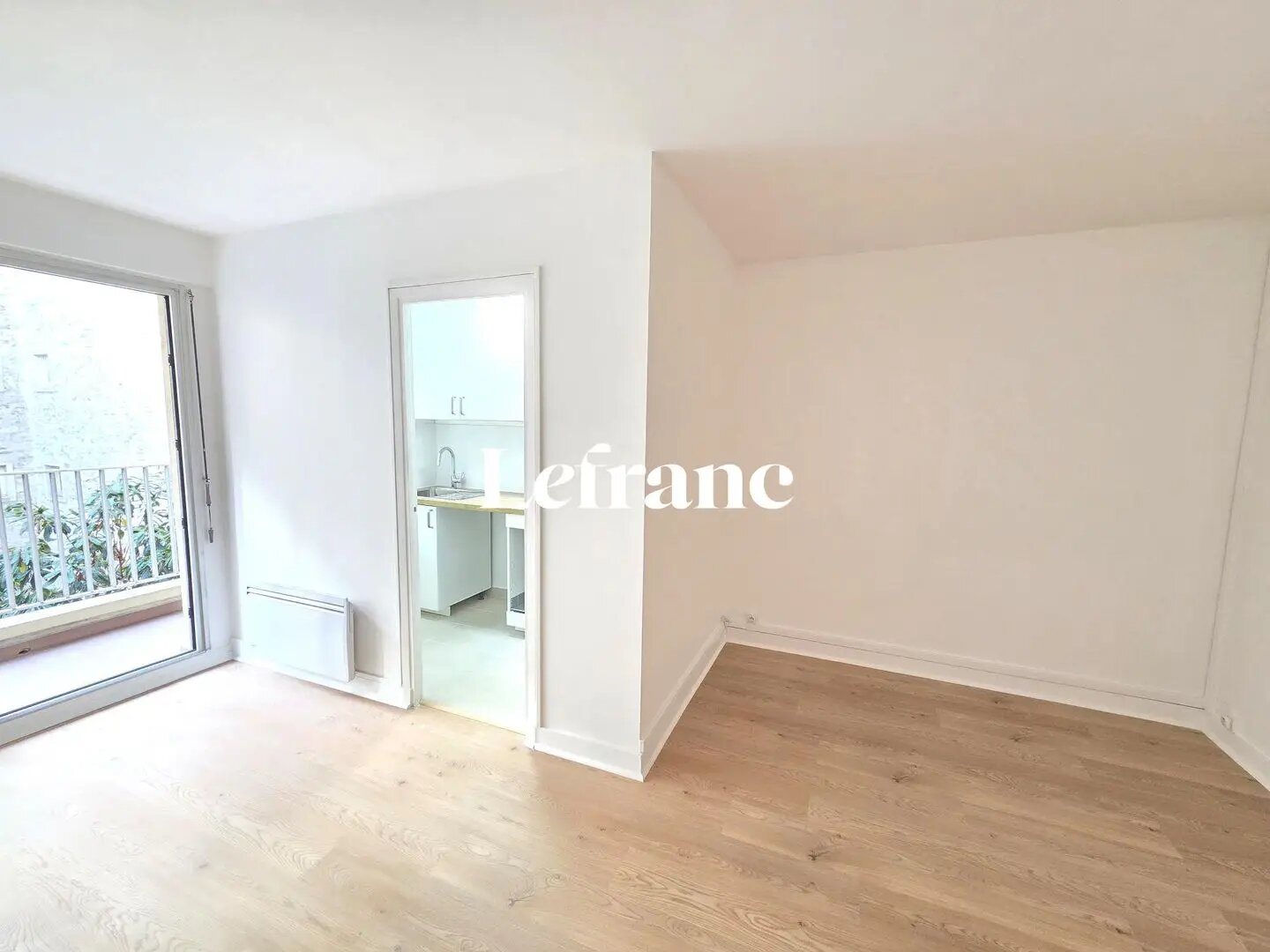 Appartement à louer, 27m², Paris 17ème