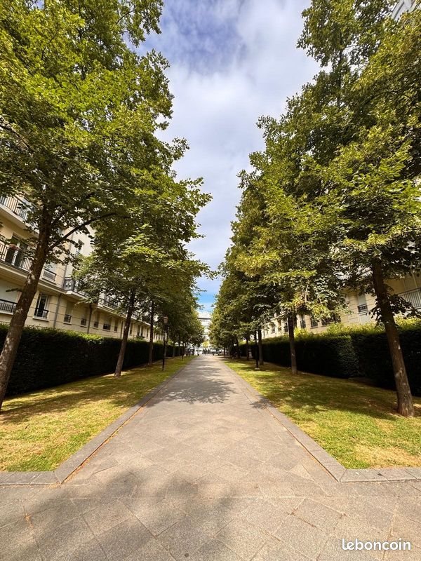 Appartement à louer, 68m², Issy-les-Moulineaux