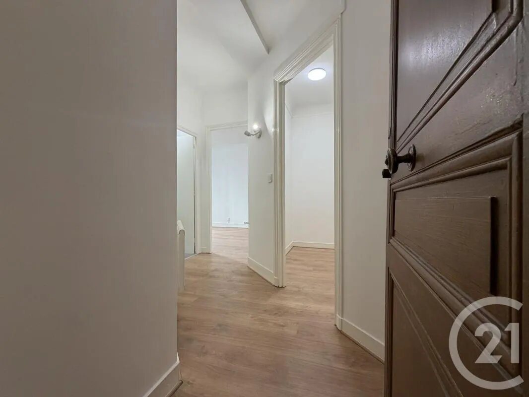Appartement à louer, 26m², Paris 19ème