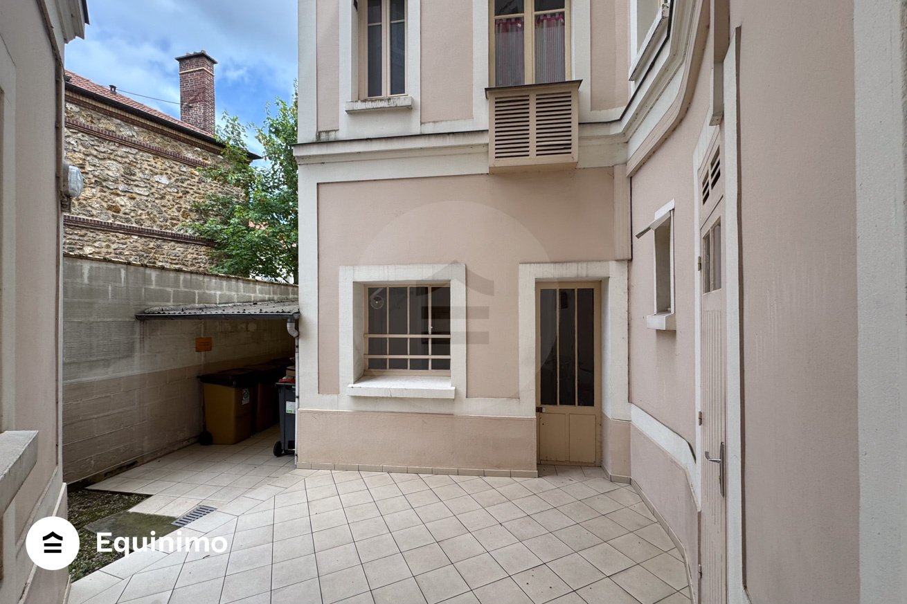 Appartement à vendre, 829m², Ermont